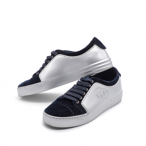 Paire de Sneakers pointure 37