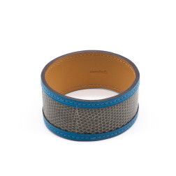 Bracelet Hermes en cuir exotique gris foncé et passepoil en cuir bleu