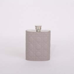Petaca Dior