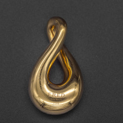 Colgante Mouvementé de oro de 18k modelo grande