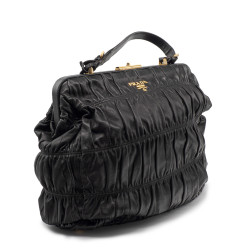 Sac Prada Pleated Grand modèle en cuir souple noir