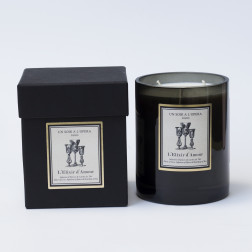 Velas Perfumadas 3 Mechas - EL ELIXIR DE AMOR - Infusión de especias y notas de té inspirado del opera de Donizetti 1KG